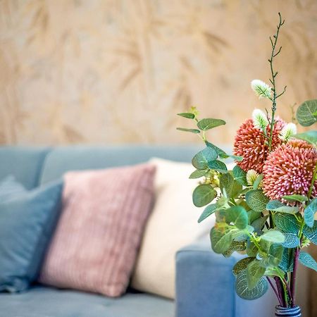Lavida Deluxe Villa ハイデゥソボスロー エクステリア 写真