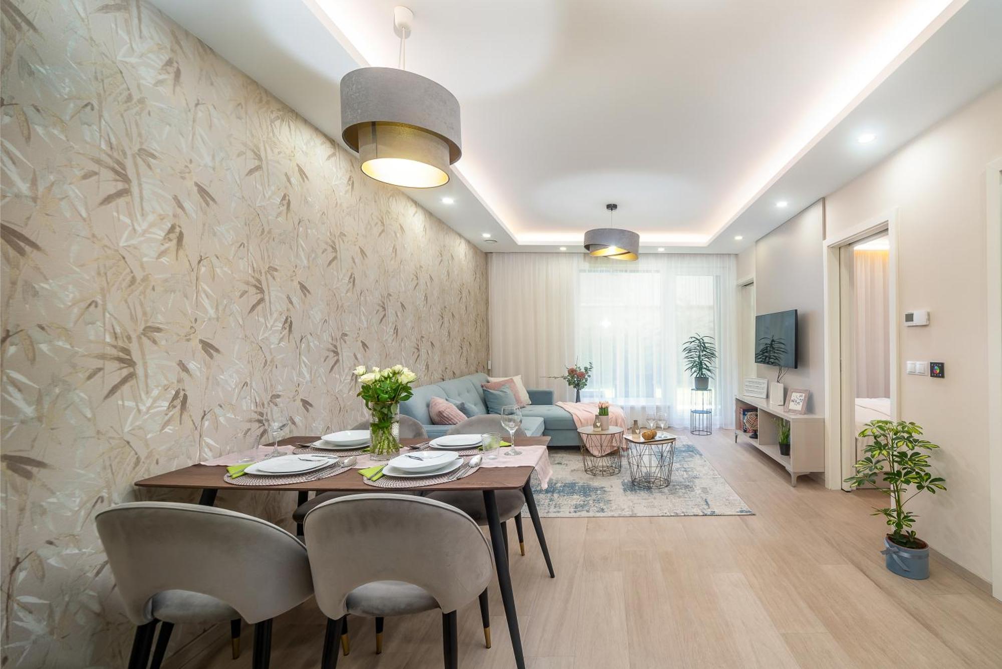 Lavida Deluxe Villa ハイデゥソボスロー エクステリア 写真